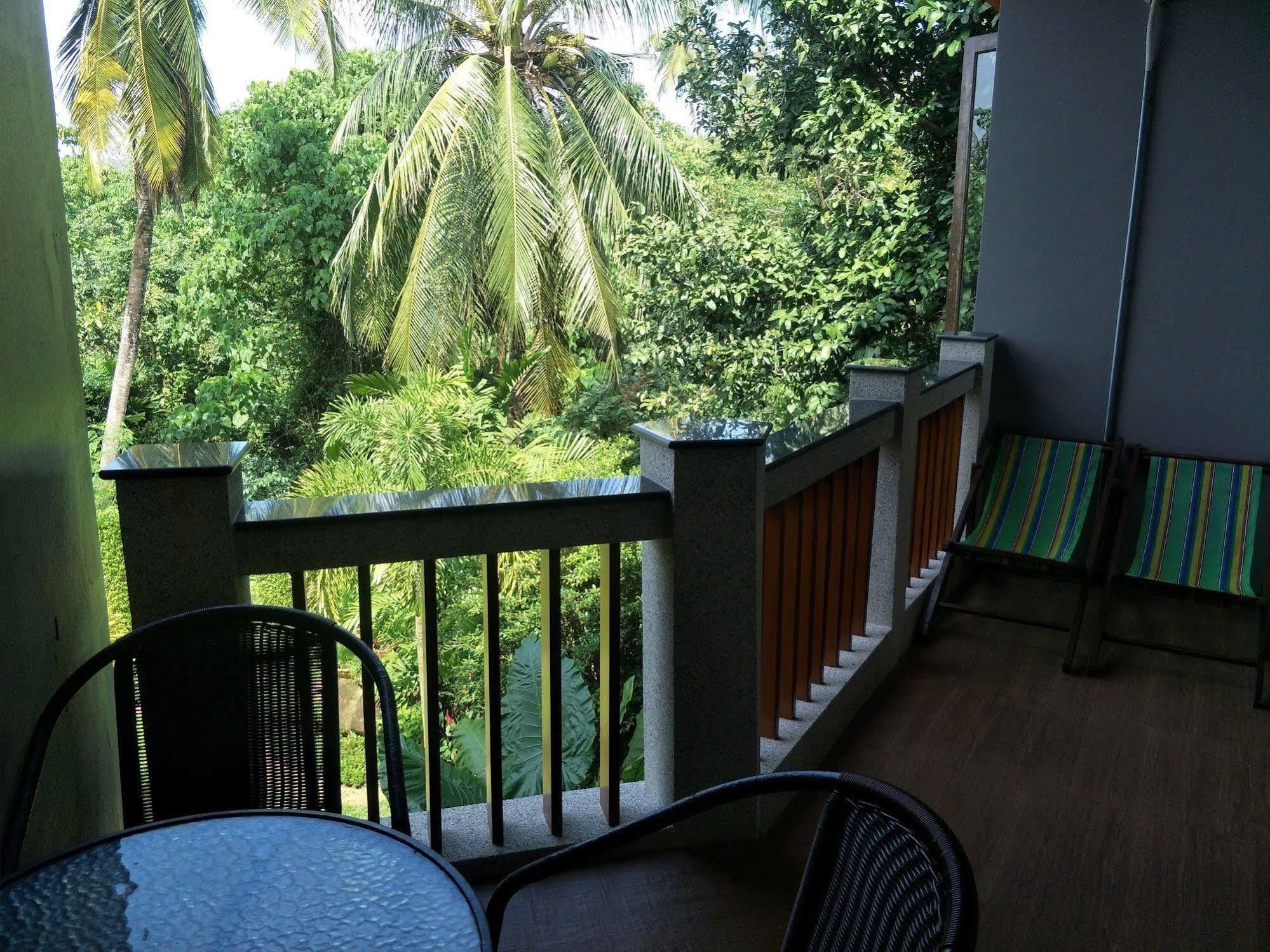 Lanta Intanin Resort - Sha Extra Plus Koh Lanta Exterior photo
